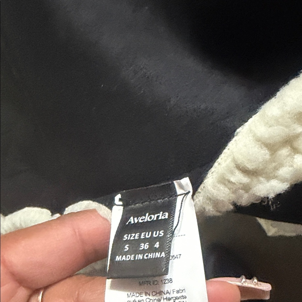 Cozy Cream and Black Teddy Jacket, S - Picture 9 of 16